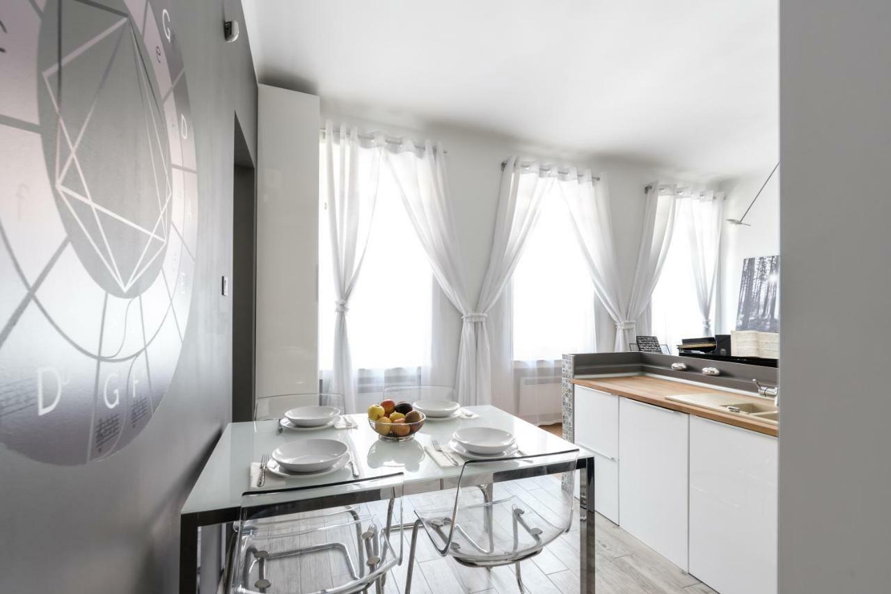 Elegant Apartment Budapest Eksteriør billede